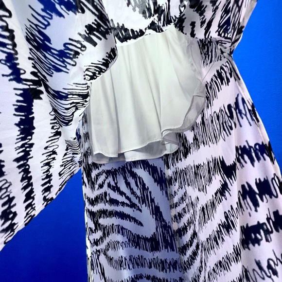 👗|•H&M•| Beautiful Black & White Scribble Striped Maxi Dress Size 4 - Picture 6 of 13